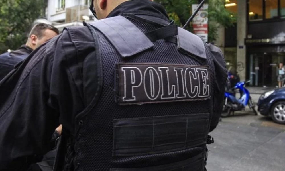 Κρήτη: Μεγάλη αστυνομική επιχείρηση σε εξέλιξη στη Μεσαρά - Έλεγχοι σε σπίτια μεταναστών